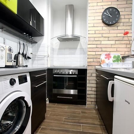Standard Apartment By Hi5 - Center Of City Center بودابست المظهر الخارجي الصورة