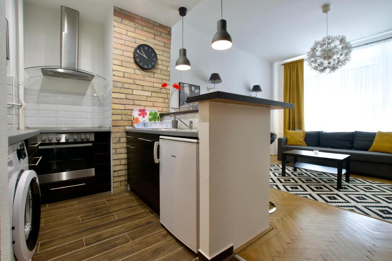 Standard Apartment By Hi5 - Center Of City Center بودابست المظهر الخارجي الصورة