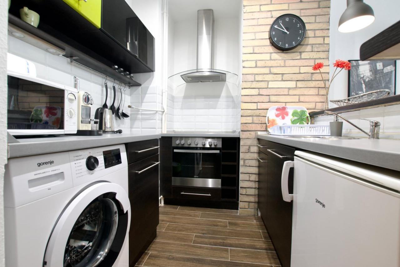 Standard Apartment By Hi5 - Center Of City Center بودابست المظهر الخارجي الصورة